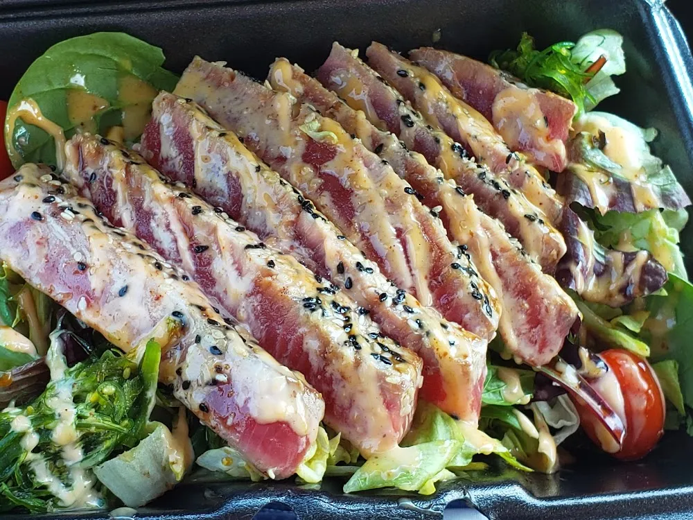 Grilled Yellowfin Tuna Pops